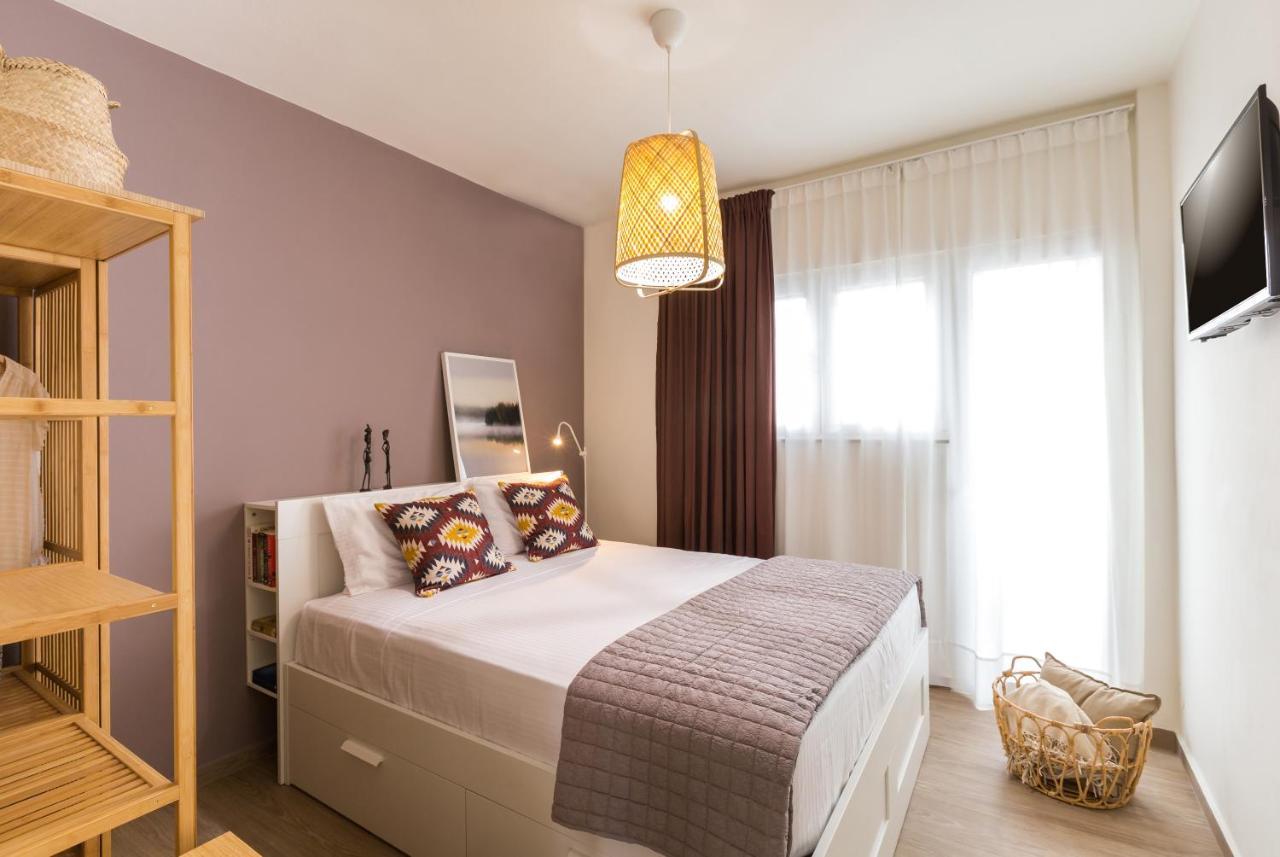 Effie'S Cozy Beach Front Apartment Rethymno  Екстер'єр фото